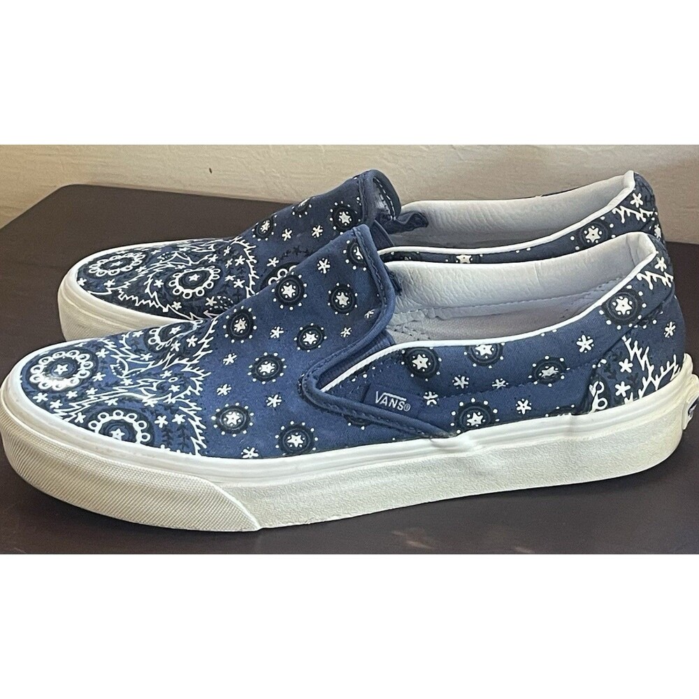 Vans x Madewell Classic Slip Ons Blue Bandana Print Men’s 7.5 Women’s 9